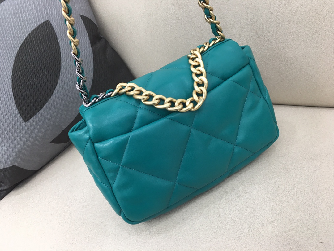 Lambskin 19 Handbag Flap Bag AS1160 Acid Blue